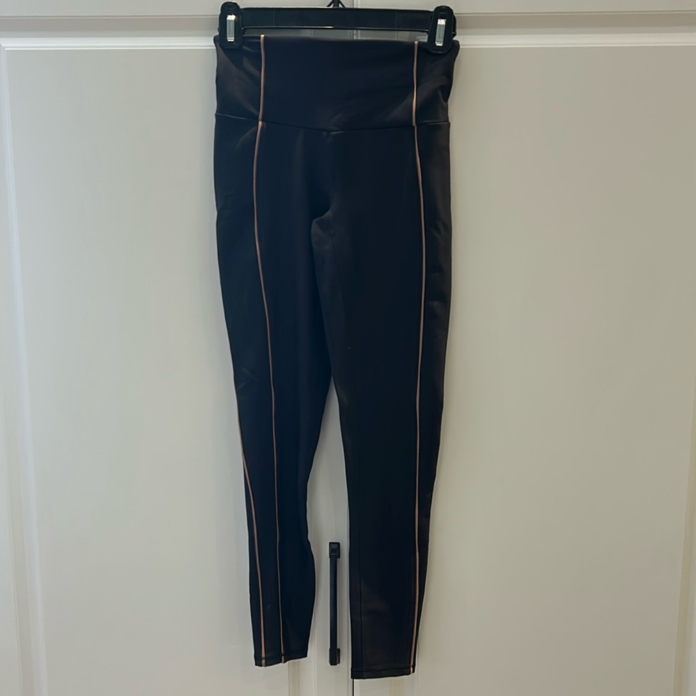 Abercrombie YPB workout leggings Size XS